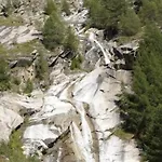 Nicht Daheim Und Doch Zuhause شقة ساس-غروند