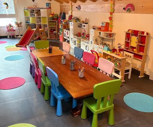 Nicht Daheim Und Doch Zuhause Saas-Grund