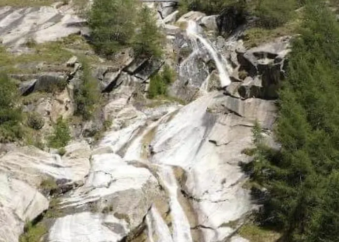 Nicht Daheim Und Doch Zuhause Apartment Saas-Grund